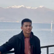 Photo of Lloyd Villanueva