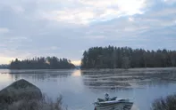 Skärgårdsmiljö på vintern. Foto.